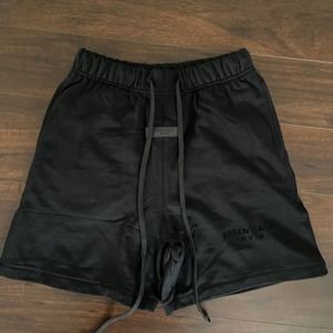 Fear of god essentials sweatshort Small 100% Authentic